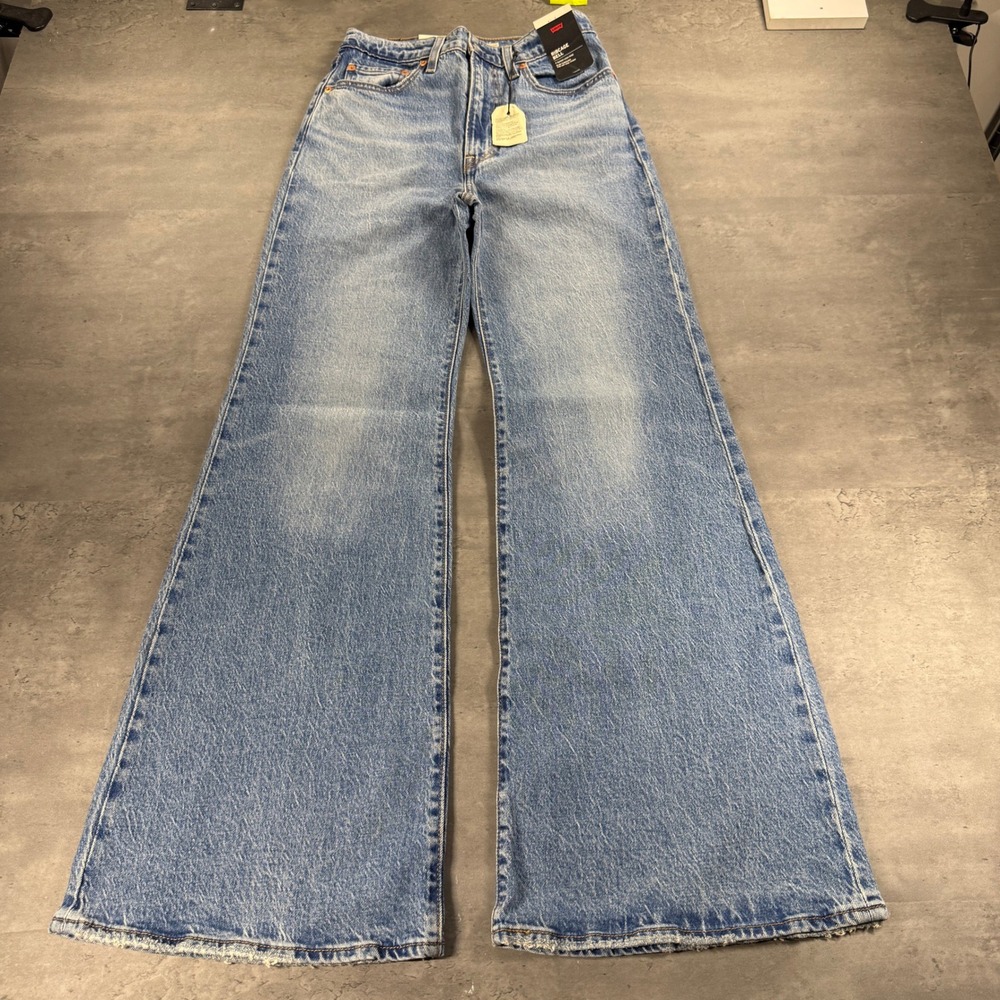 Levi's Jeans 27x32 Ribcage Bell Blue Super High Rise Flare Raw Hem Medium Wash
